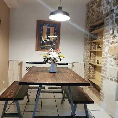 La Petite Maison *