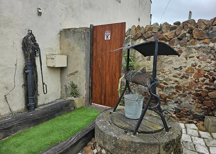 Prázdninový dům La Petite Maison A Charming, Peaceful In The Countryside Argentonnay